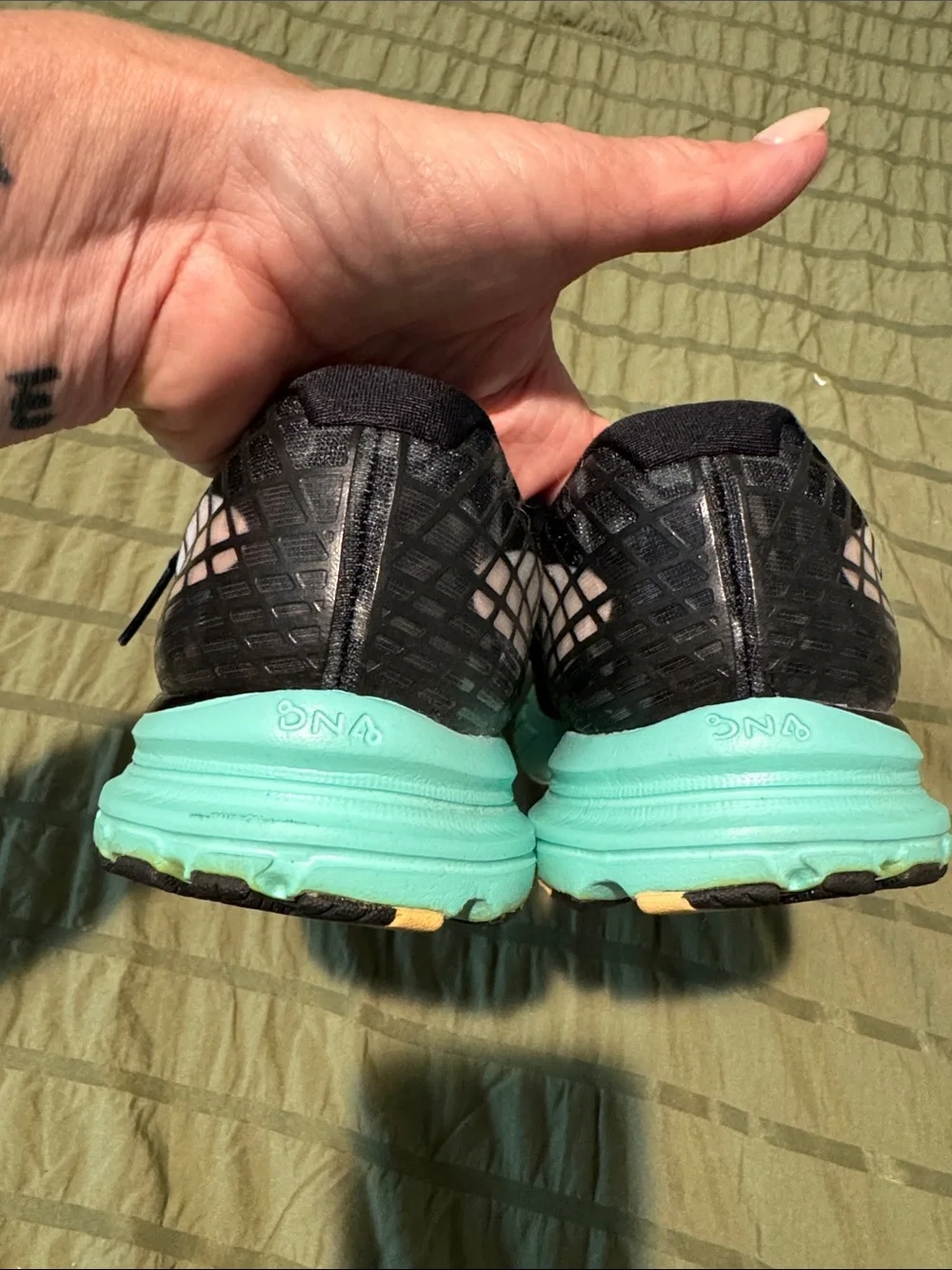 Brooks Launch 3 running shoes